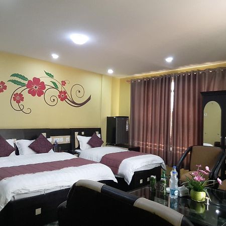 Asian Hotel Butwāl Kültér fotó
